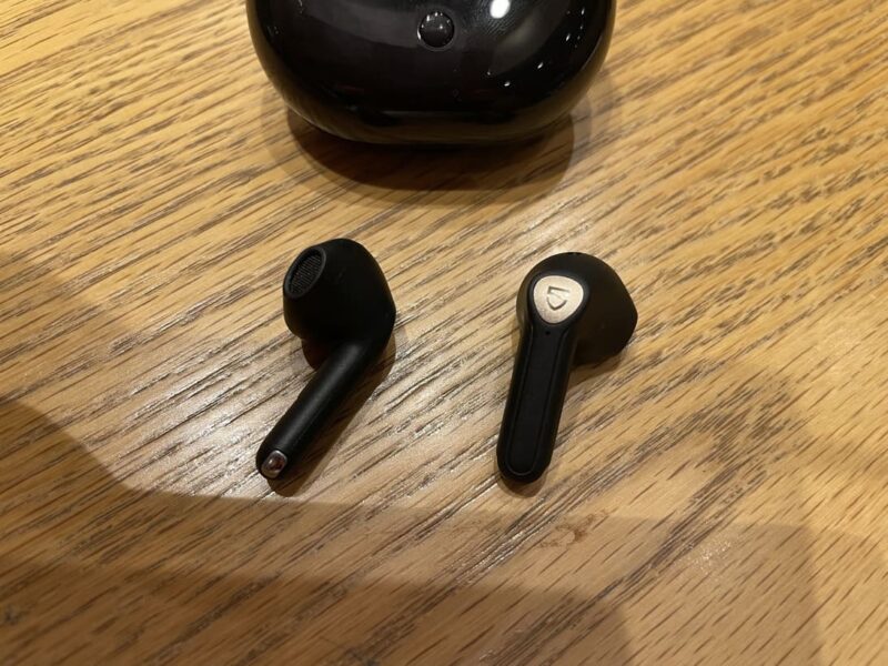 SOUNDPEATS Air3 Deluxe HSのBluetoothイヤホン